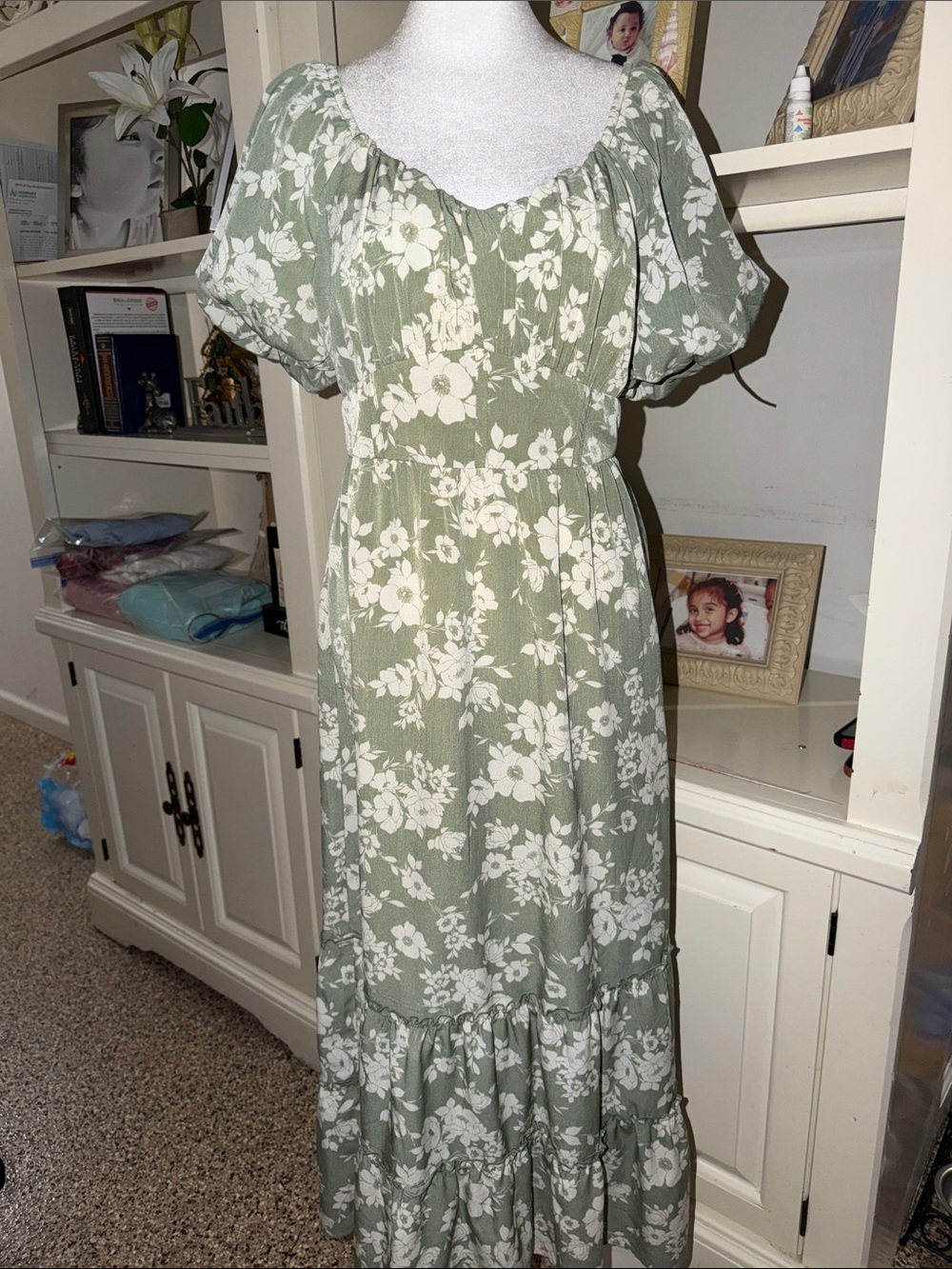 Inspired Hearts Sage Green Floral Puff-Sleeve Maxi Dress